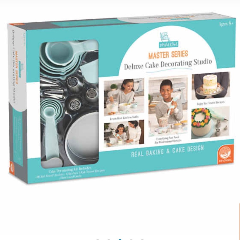 Playful Chef Cake Decorating Kit by MindWare Kids Baking Set & Recipe Cards NWT